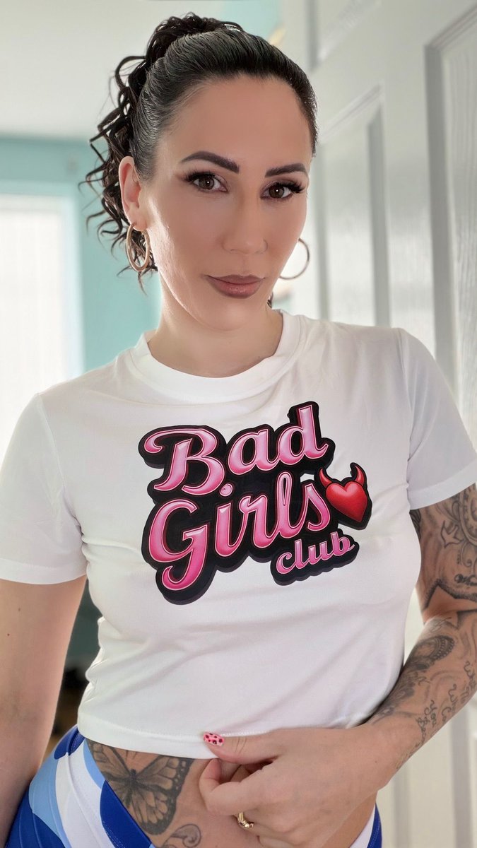 Crystal Nolan💝 tweet media