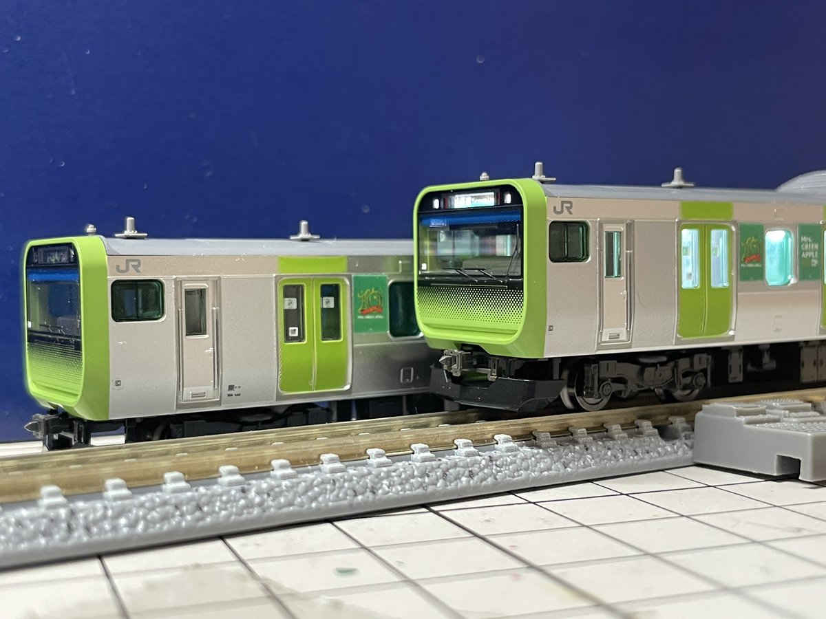 とくたく tweet media