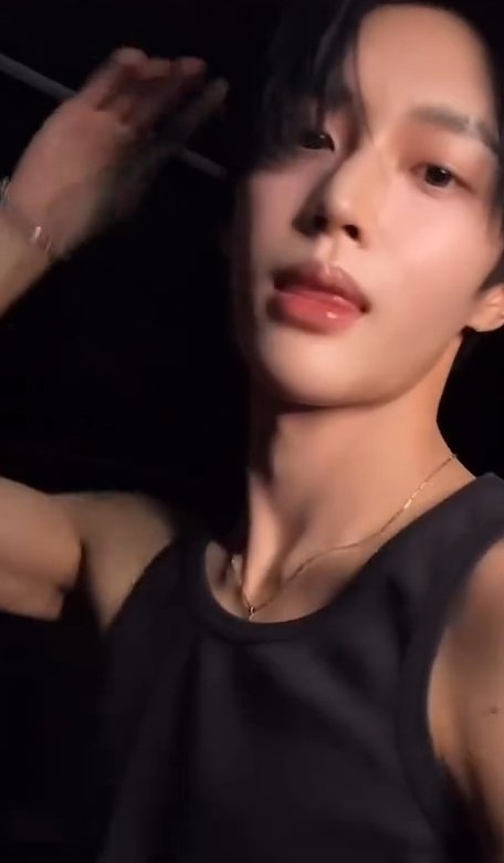 🐈‍⬛ tweet media