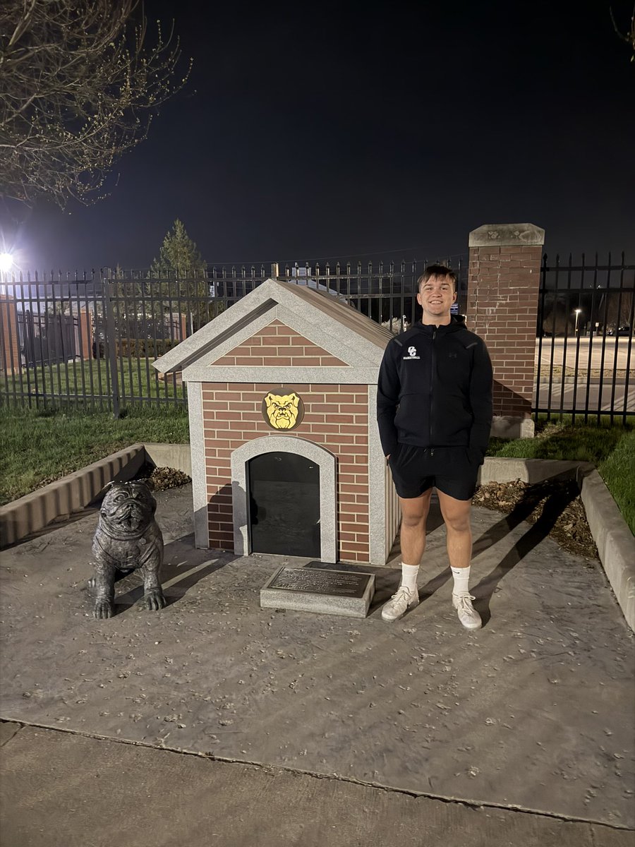 Lincoln Hanson tweet media