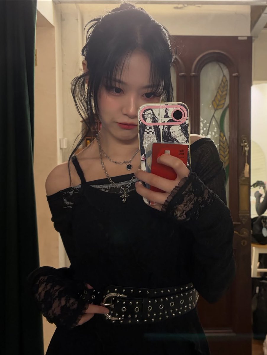 Hyunjin💤 tweet media