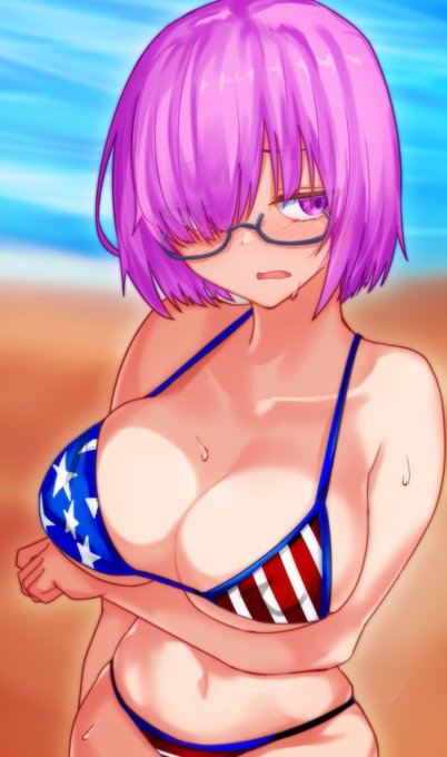 ブームに乗っかって星条旗ビキニに着替えていただきました 似合っていマシュよ