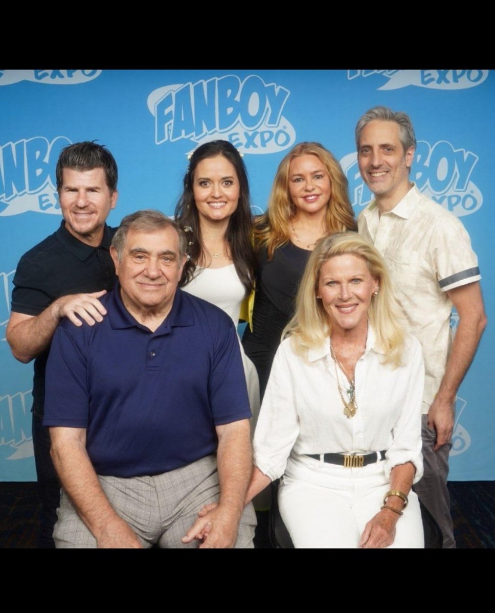 Danica McKellar tweet media