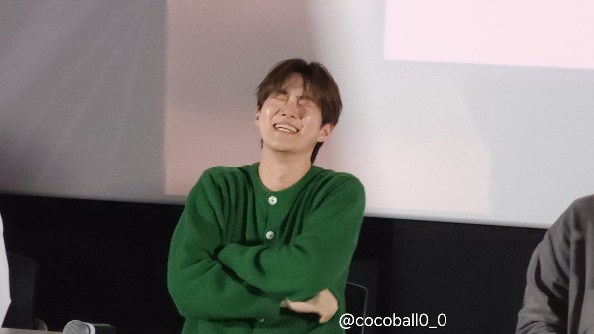 🎸코코🐰 tweet media