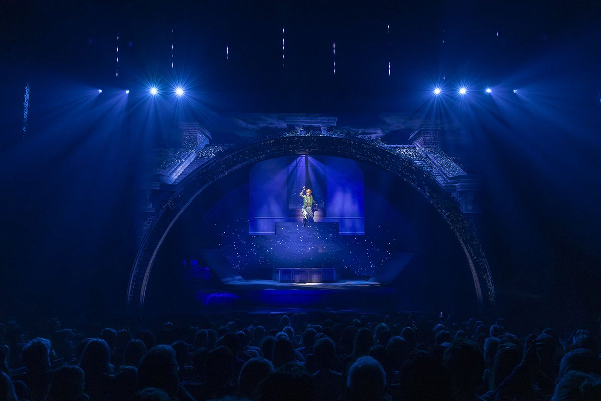 The Robe Way tweet media