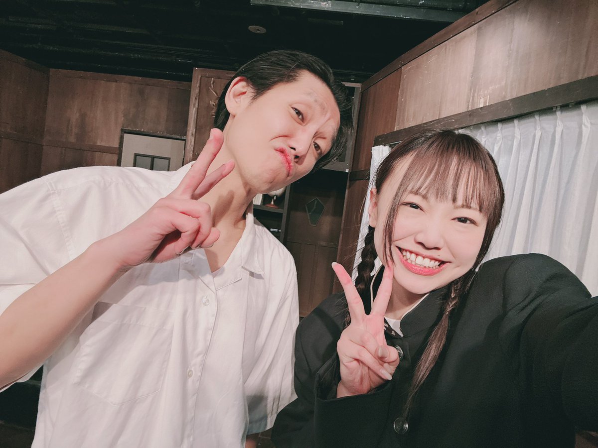Hito0729's tweet photo. 1日経ちましたが…

無事 #軽井沢くん 終演しました!
ご観劇してくださった皆さん、ありがとうございます!

いろいろな感情がうごめく期間でしたが笑
いろいろ経験できた時間でした笑

配信アーカイブまだあります。
ぜひとも…

そしてありがとう、槙田さんとへいちゃん。

Altもあるよ← https://t.co/q0xZcaLzli