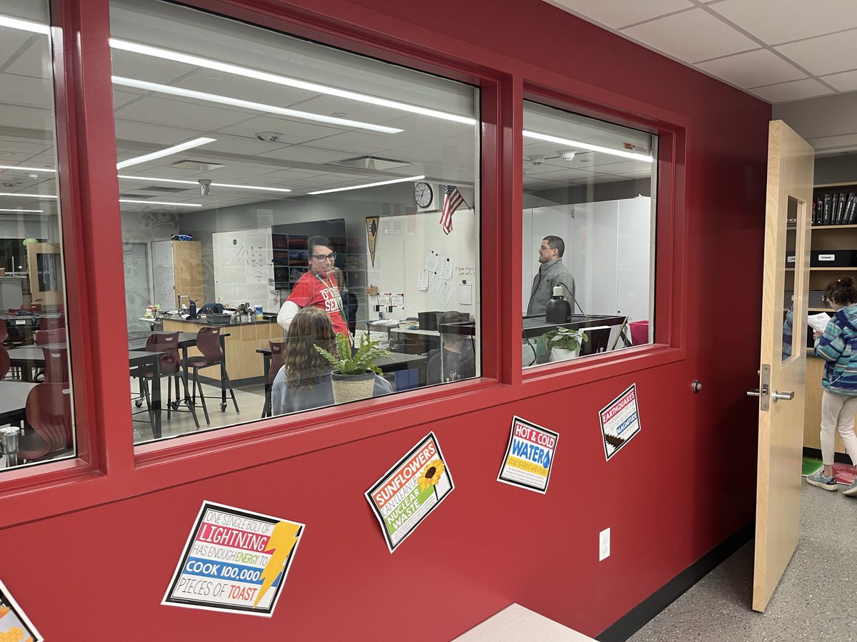 OmsSenators's tweet photo. Our first Community Open House was well attended!  We are so happy to show off our beautiful new building to the DG community!!! Thank you for your continued support.  Join us next time on Thursday, April 30 at 6:30 PM.  ❤️🩶😊   #dg58pride #senatorsbettertogether https://t.co/KdmAOWBqZa