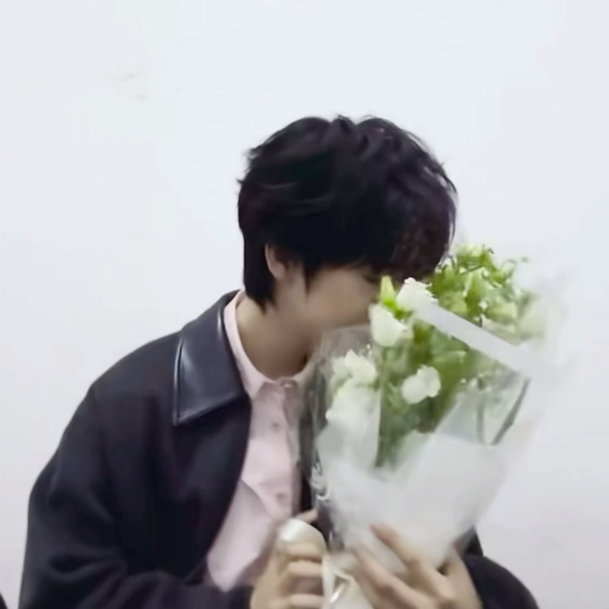 小新TiSlow tweet media