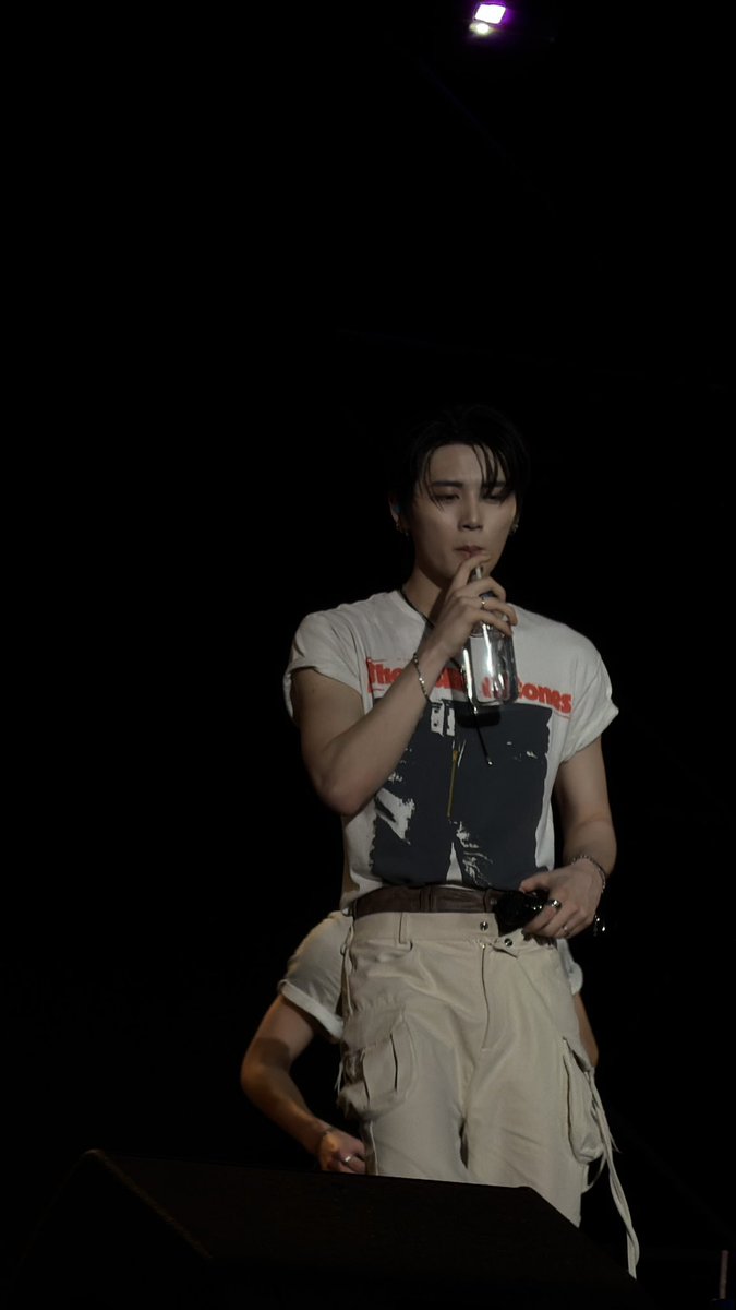 remi, the action ⋆｡°✩ tweet media