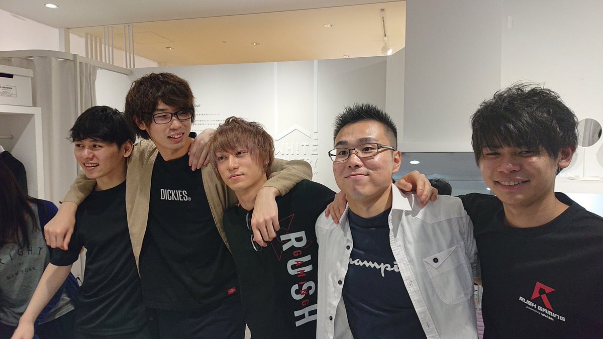 りしあ tweet media