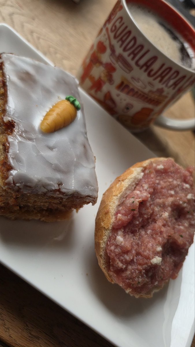 𝕃𝕠𝕦𝕕 𝕚𝕟 𝕊𝕚𝕝𝕖𝕟𝕔𝕖 tweet media