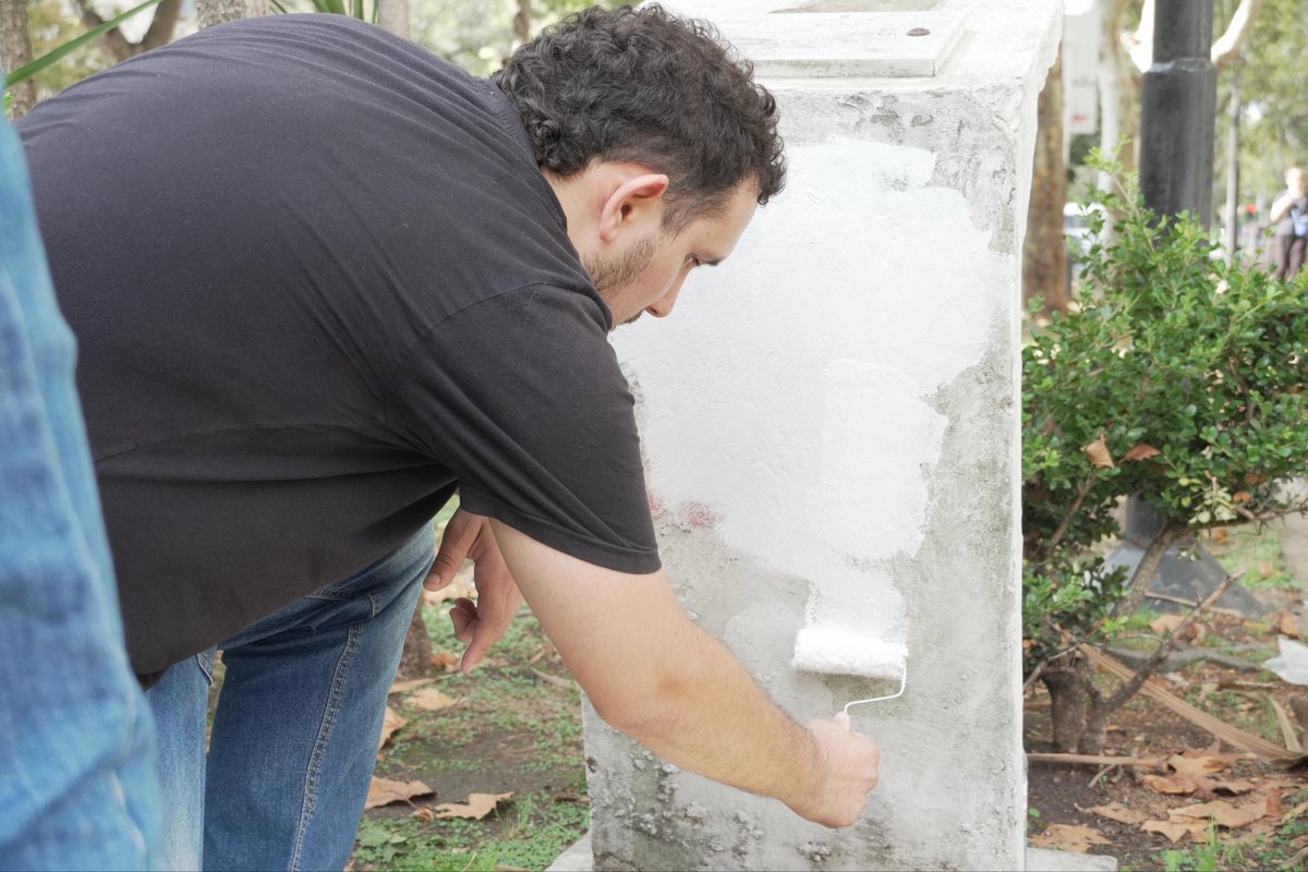 📌 PUESTA EN VALOR | PLACA RAÚL ALFONSÍN
Desde la Juventud Radical de La Plata impulsamos la puesta en valor de la placa que homenajea a Raúl Alfonsín, símbolo de la democracia y la esperanza. 🇦🇷

🗓️ Martes 31
🕕 18 hs
📍 Calle 8 y 53