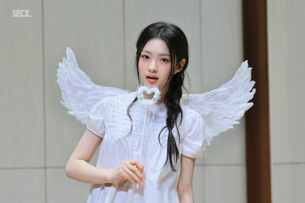 260313 미캬엘

#KiiiKiii #키키 #KYA #키야