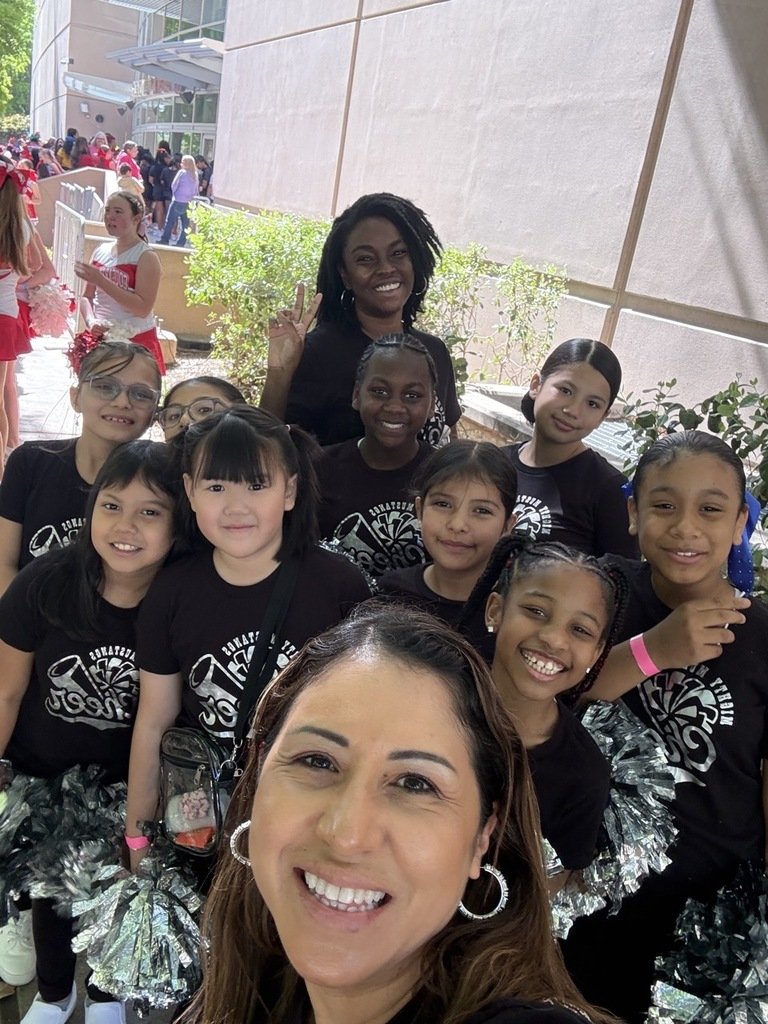 Martin_Mustangs's tweet photo. Our cheer team brought the energy to the Rockets halftime show! π£π
So proud of their spirit, teamwork, and amazing performanceβway to represent, Mustangs! πβ¨ #MartinPride #GameDayEnergy
β€οΈβ€οΈβ€οΈβ€οΈ https://t.co/IlrYTk3JLU