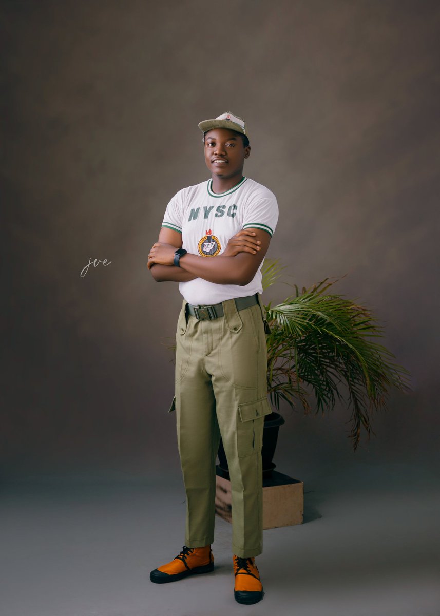 Rukkylee Graphix✪ tweet media