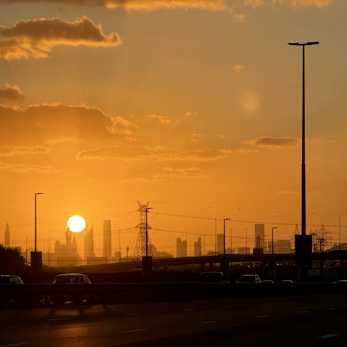 ᓚᘏᗢ tweet media