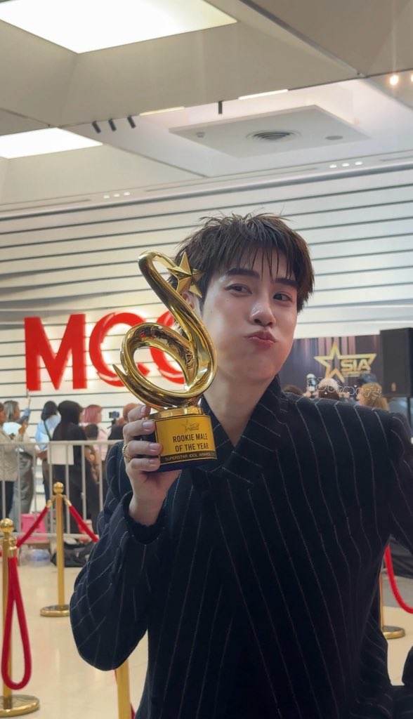 jormor ♡ tweet media