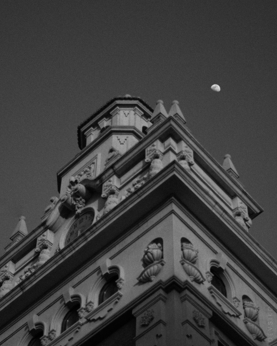 Robb𒉭 tweet media