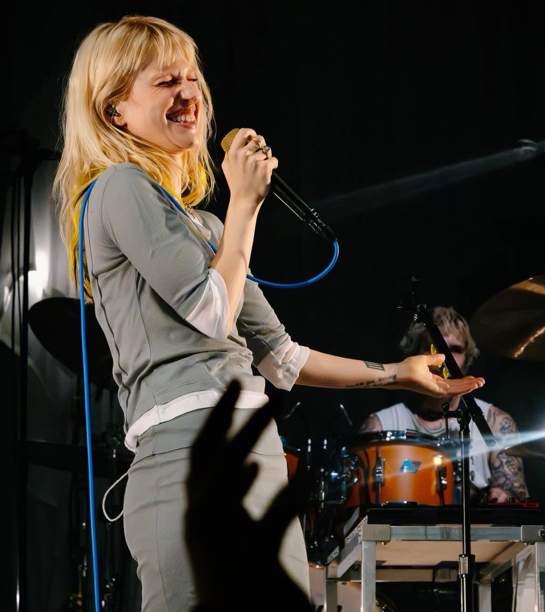 andrea from paramore🖤 tweet media