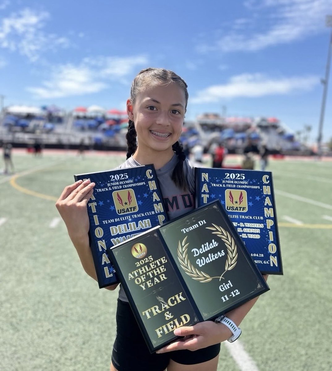 TEAMD1FOOTBALL's tweet photo. Delilah Walters! USATF 11/12 Girls Athlete Of The Year. #teamd1elitetrackclub https://t.co/ZjPOQY2FTj