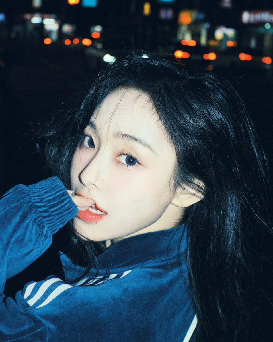 jey 🏁🪞⚔️🥂 tweet media