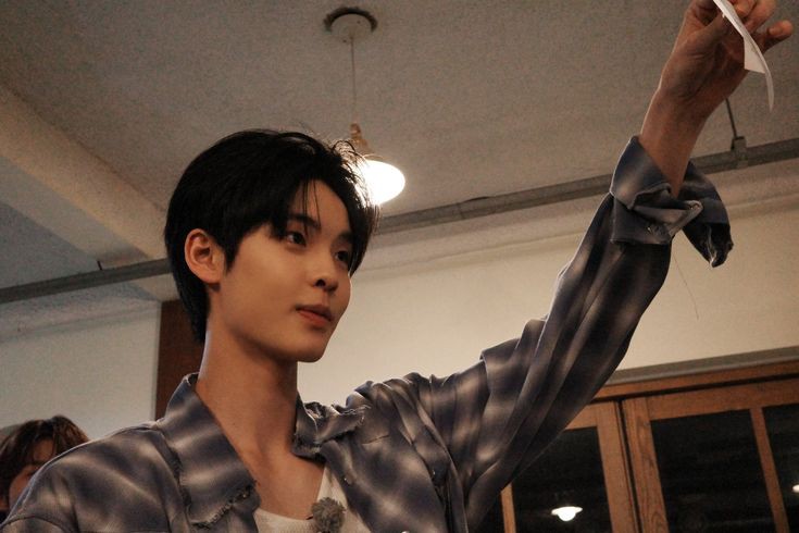 ᥲꪀᥲ tweet media