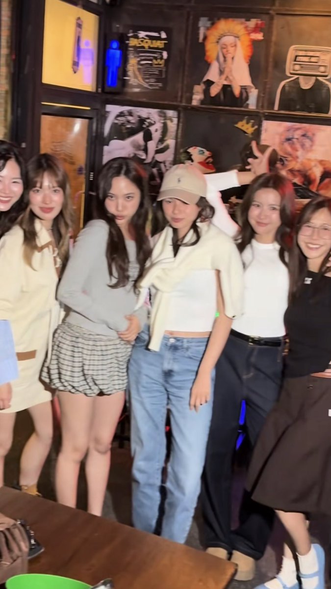 Chau Quynh tweet media