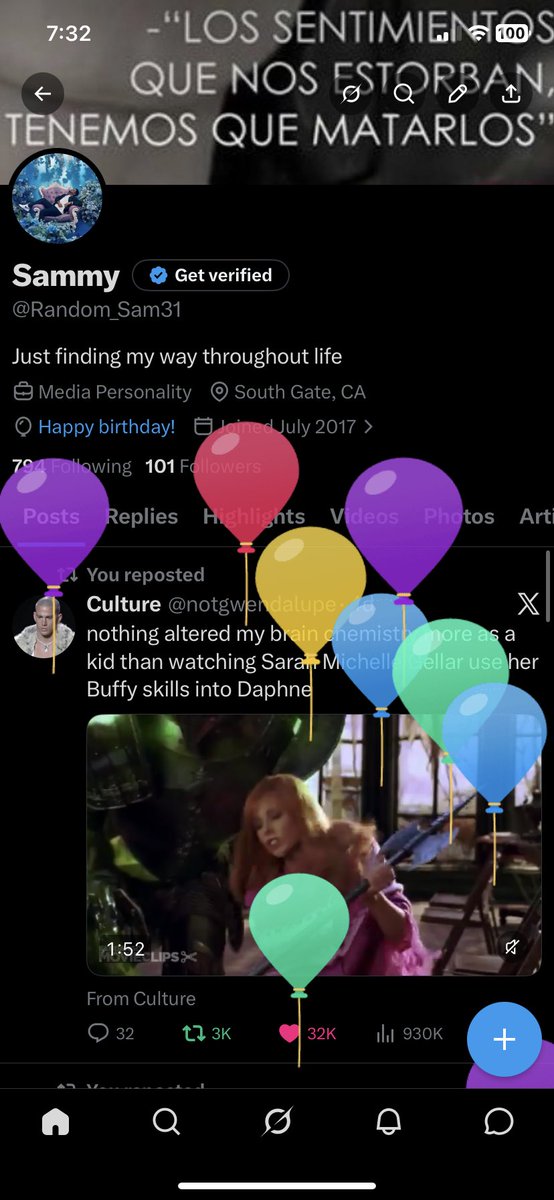 Random_Sam31's tweet photo. I got balloons on my page 🙈 https://t.co/7yjSEH5FXA