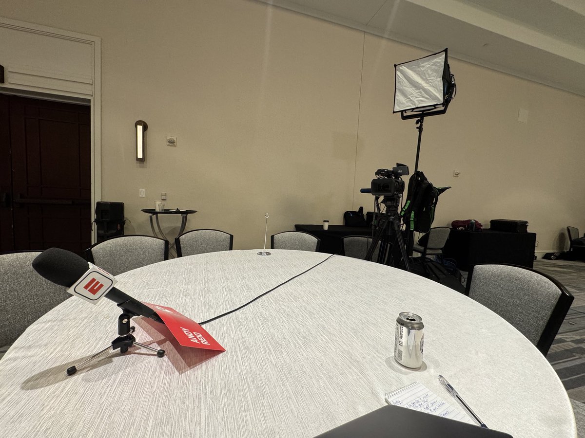 Jesse Newell tweet media