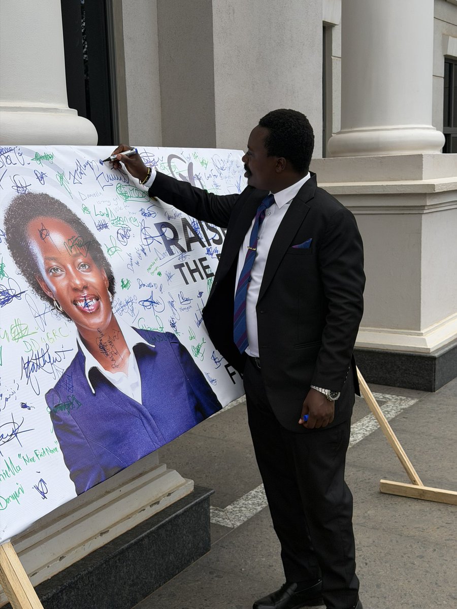 Hon. Omujugujugu Moses tweet media