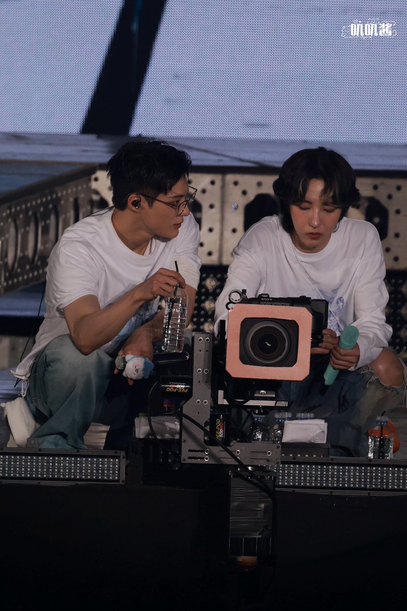 Annisgood tweet media