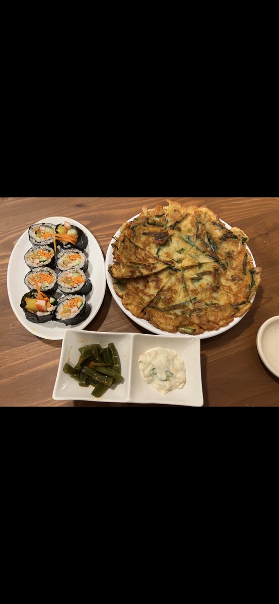 kou1kmail's tweet photo. 4月お休みは、4/6,13,20,21,27です。
ご来店お待ちしております。💇🏻‍♂️🙇🏻

#散髪 #床屋 #ヘアカット #カット #カット専門店 1400円  激安 安い 大阪 新大阪 淀川 東淀川 三国 東三国 宮原 西宮原 髪ふうせん https://t.co/XFTLKnCZj0