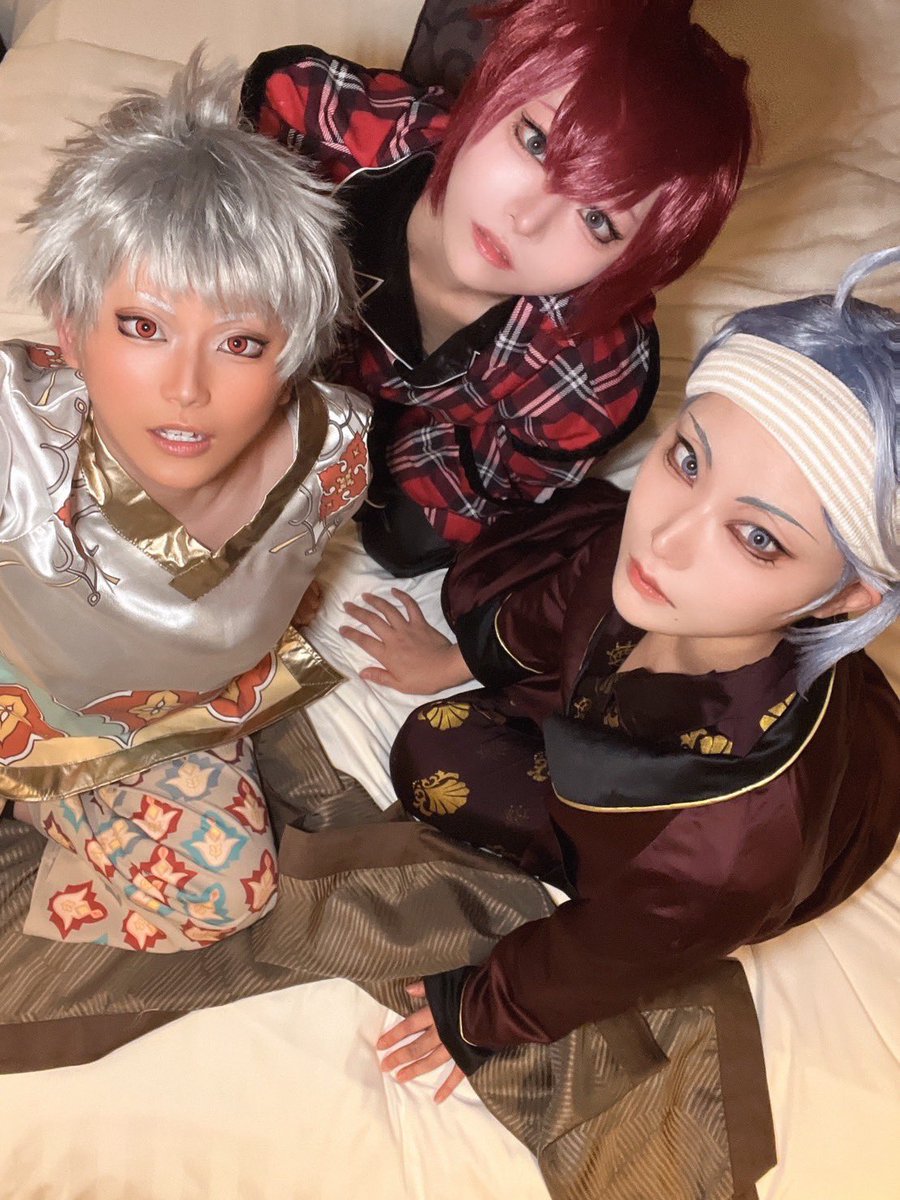 kiguma_cos's tweet photo. twst / Cosplay 

　　　　　　　　◢███◣
　　　　　　　　█◤　◥█
　　　　　　　　█　　　█
　　　　　　　　　　◢█◤
　　　　　　　　　   █
　　　　　　　　
　　　　　　　　　   █ https://t.co/8z78QpYdqT