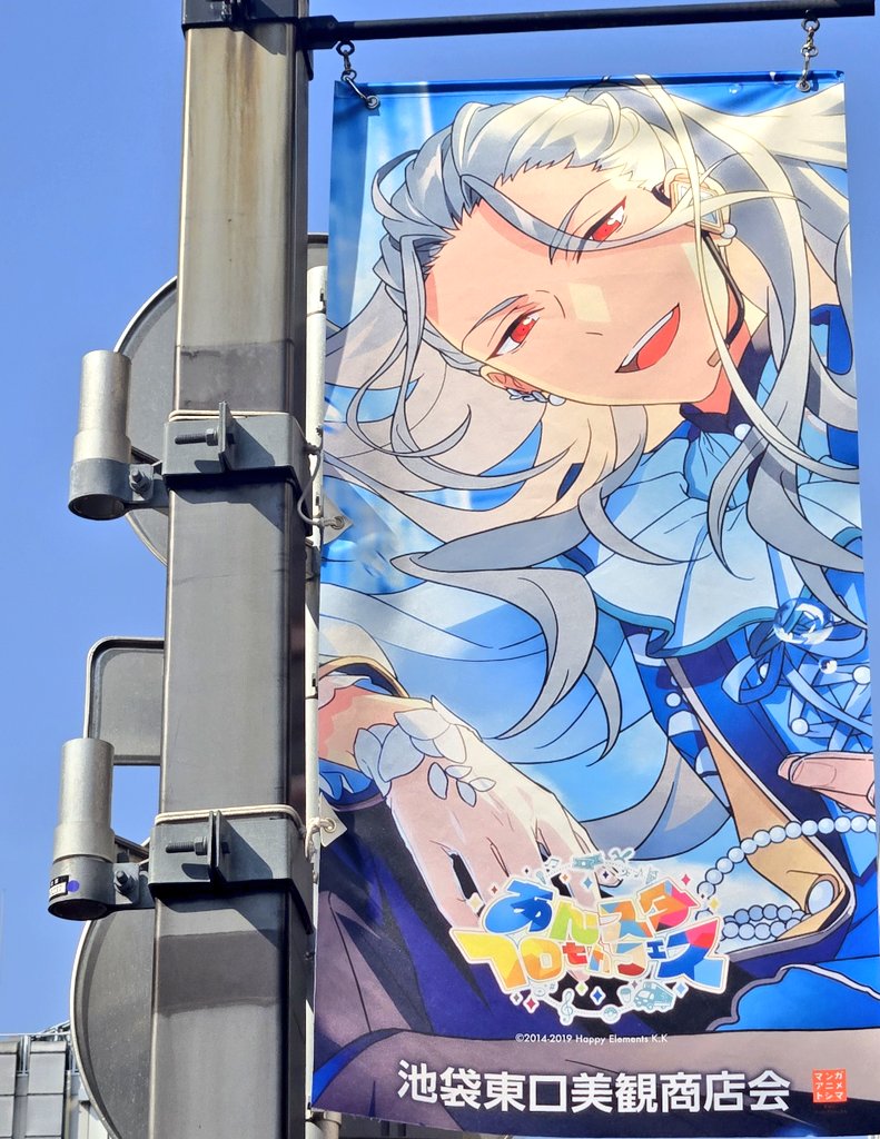 もちこ tweet media