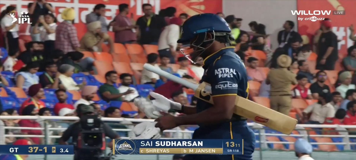 GAUTAM 🏴󠁧󠁢󠁥󠁮󠁧󠁿 tweet media