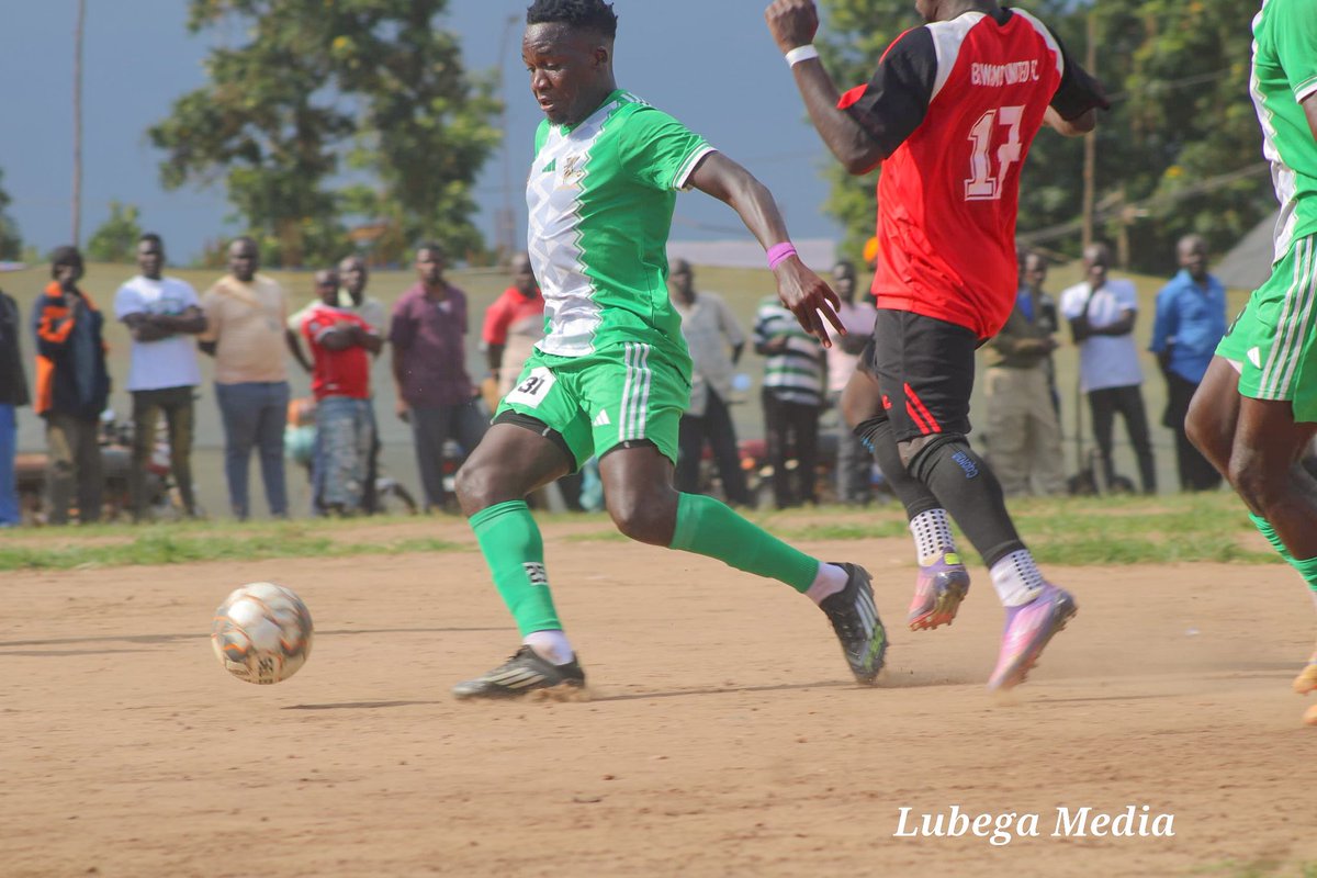 lubegaabdulrah1's tweet photo. Buganda Regional League Updates.
Still level
78'
Buwambo United FC 0️⃣ - 0️⃣ Young Simba FC
📍 Buwambo
#BugandaRFA
#SautiSport
📸 Lubega Media https://t.co/1vA5W7Z4Ug