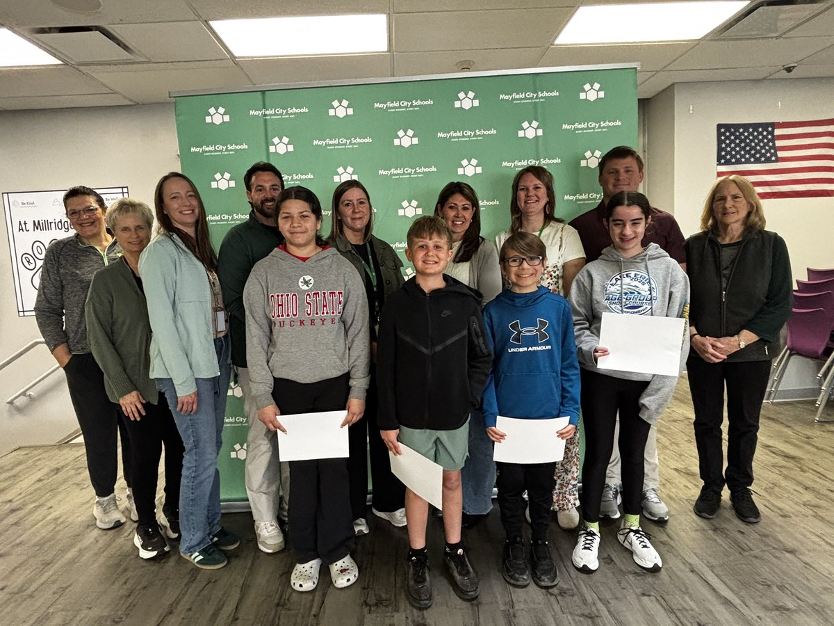 MillridgeES's tweet photo. Congratulations to our 5th grade Students of the Month for showing Cooperation! 💚🖤 https://t.co/7sU2kCqNy7