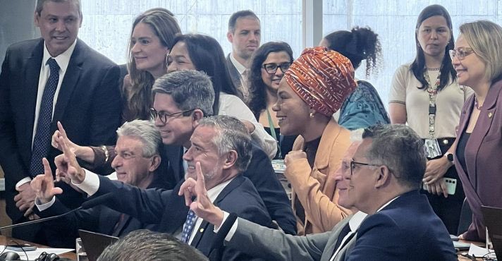 Guto Zacarias tweet media