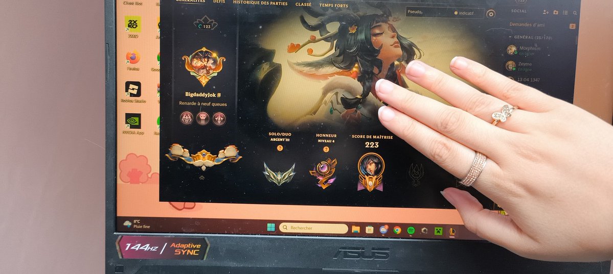 Elleveutdulove tweet media