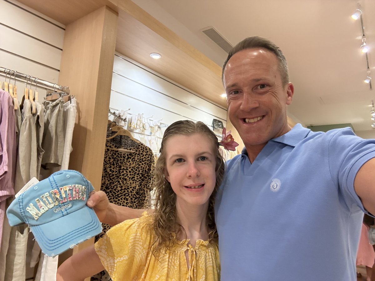 markrhysdavies's tweet image. When you’re on holiday, but appearing in your fashion show sequel for the resort. #indemand 👕 👗 🧢