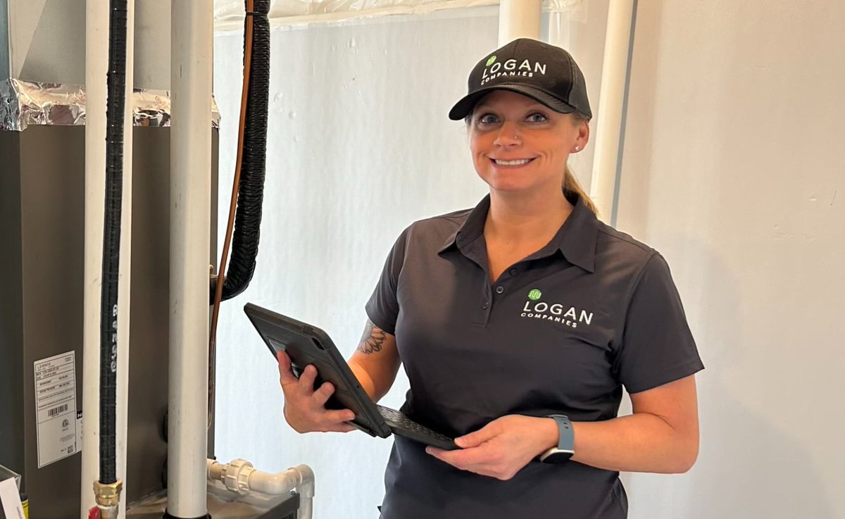 bringmethenews's tweet image. During Women in Trades Month, Logan Companies celebrates Megan, a skilled HVAC technician whose expertise, work ethic, and customer-first approach are making an impact across Minnesota. #ad #twincities

tinyurl.com/caxmefnz
