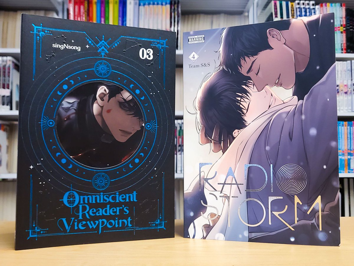 As National Reading Month comes to a close, we have two new books now available in-stores and online!

💙 Omniscient Reader's Viewpoint (novel), Vol. 3: buff.ly/XBiCyoD

💜 Radio Storm, Vol. 4: buff.ly/BaayCGm

End the month on a high note!