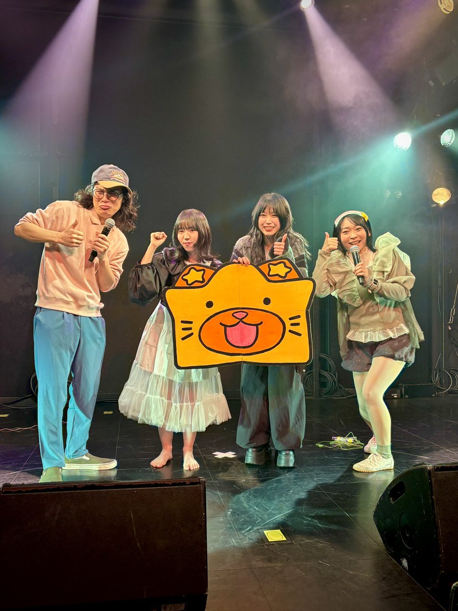 たけむー tweet media