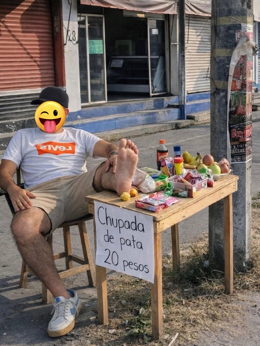 Μnuelangas tweet media