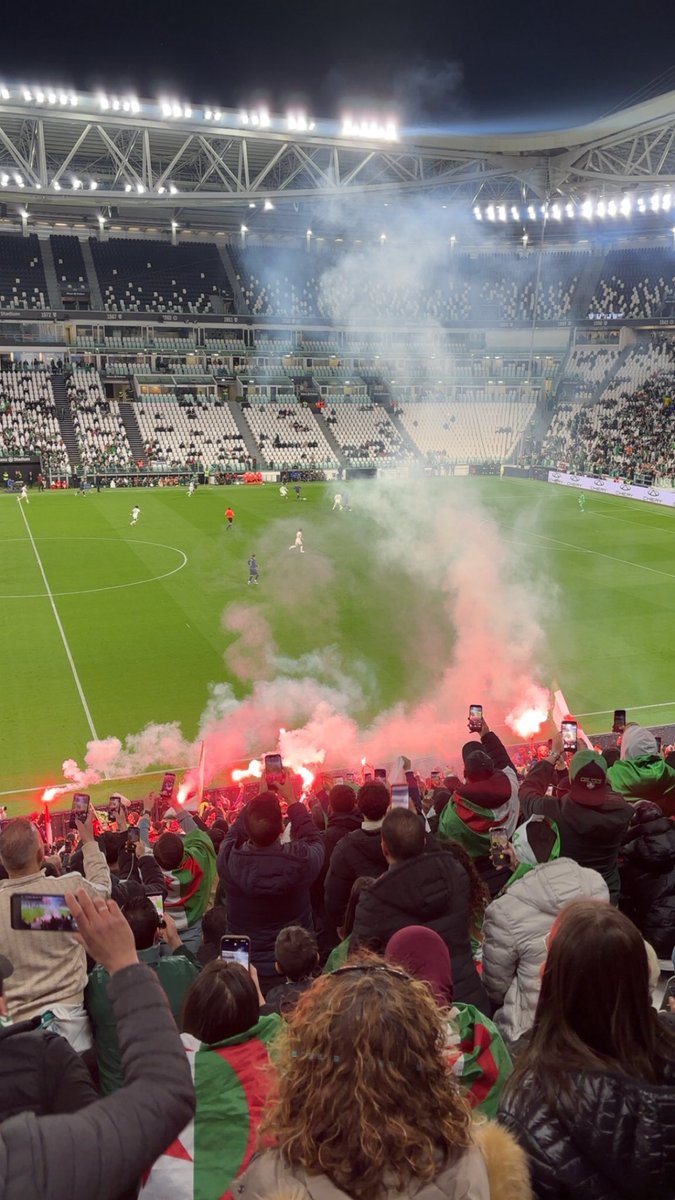 Abdallah🇩🇿 tweet media