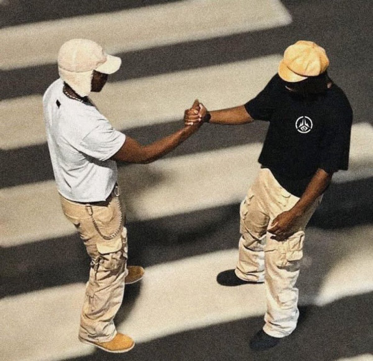 𝐋𝐔𝐌𝐀™ tweet media