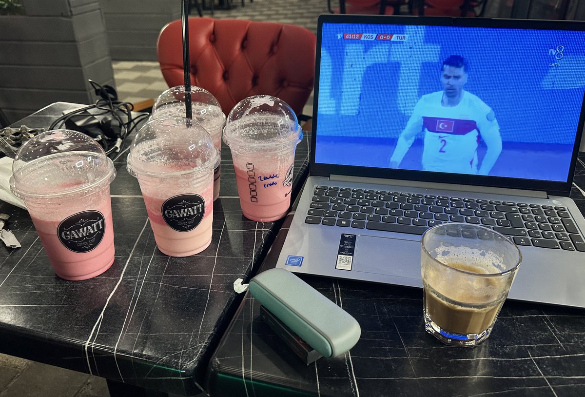 Mr. Coffee tweet media