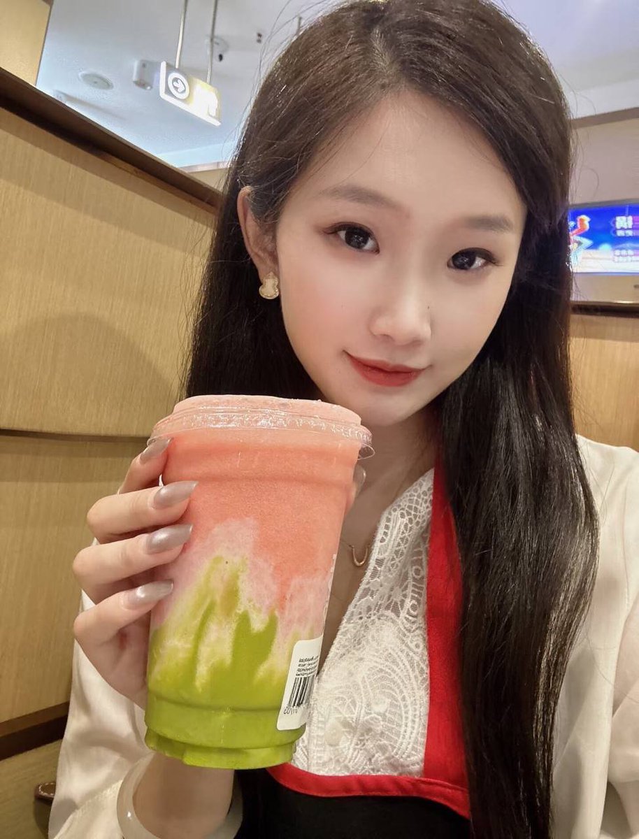 学术不端的张老师 tweet media