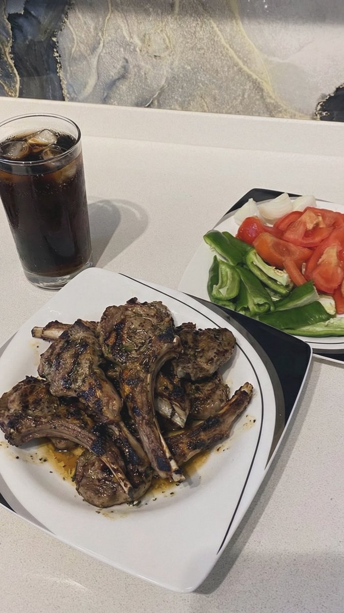 zer☀️ tweet media