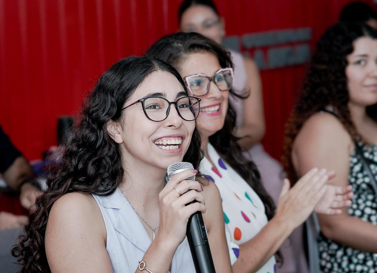 Luz Santangelo Carrizo tweet media